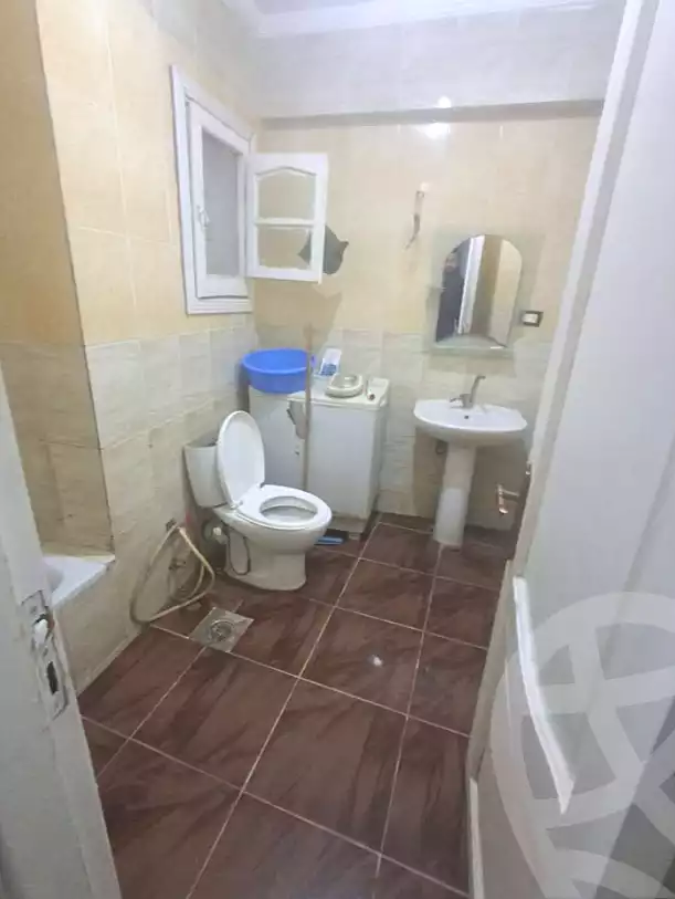 https://aqarmap.com.eg/ar/listing/7297647-for-sale-alexandria-al-agamy-lbytsh-shahr-al-assal-st