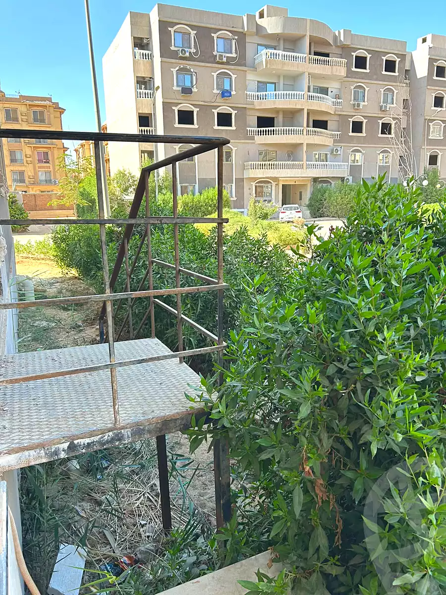 https://aqarmap.com.eg/en/listing/7298122-for-sale-cairo-6th-of-october-compounds-life-city-compound