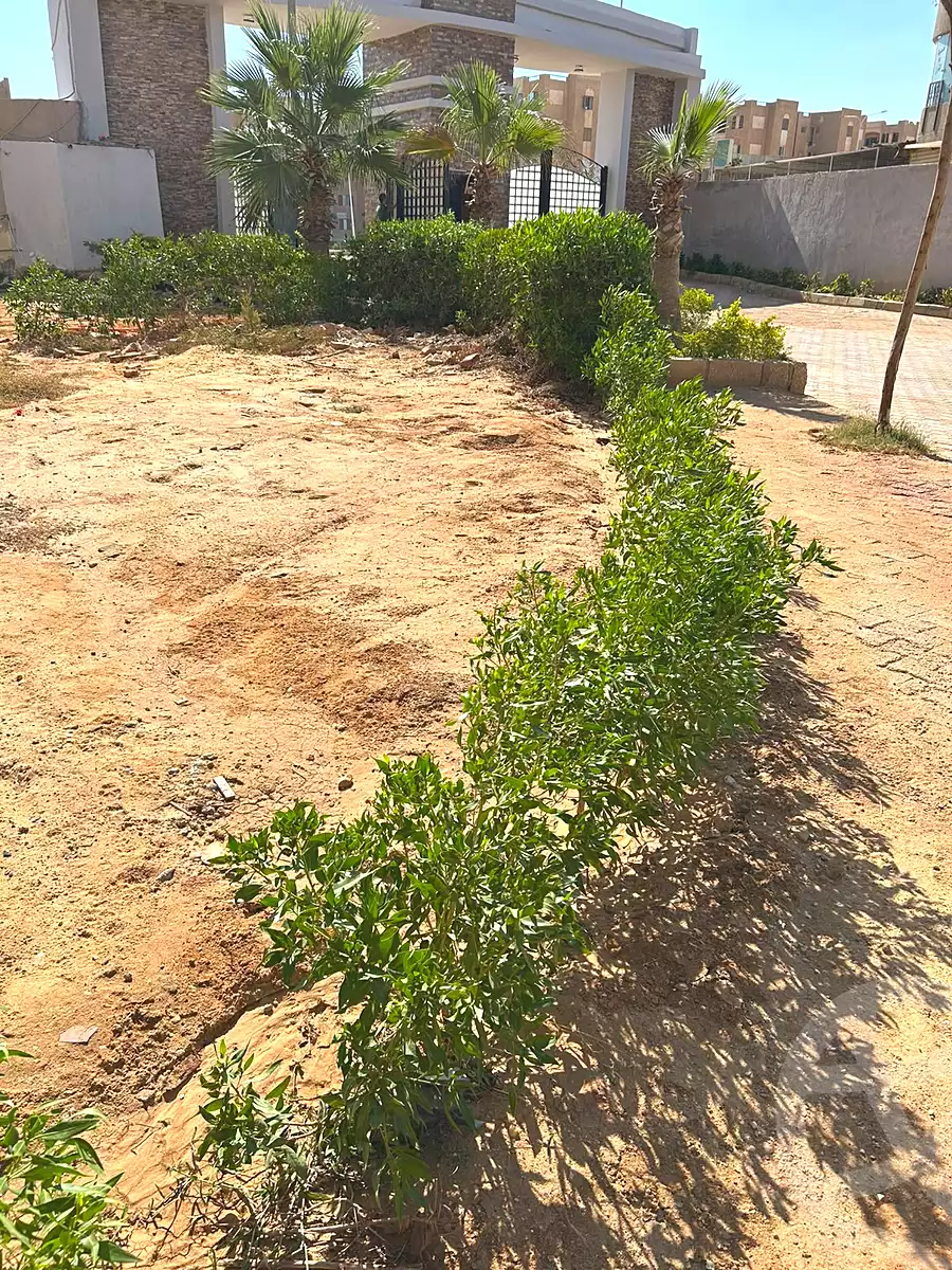 https://aqarmap.com.eg/en/listing/7298122-for-sale-cairo-6th-of-october-compounds-life-city-compound