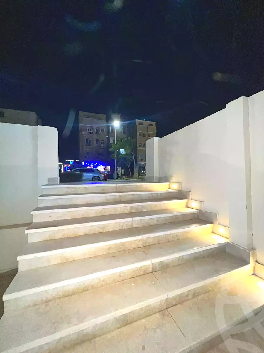 https://aqarmap.com.eg/en/listing/7298176-for-rent-cairo-el-sheikh-zayed-city-compounds-beverly-hills