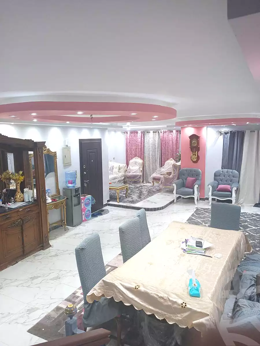 https://aqarmap.com.eg/en/listing/7298179-for-sale-cairo-6th-of-october-compounds-paradise-gardens