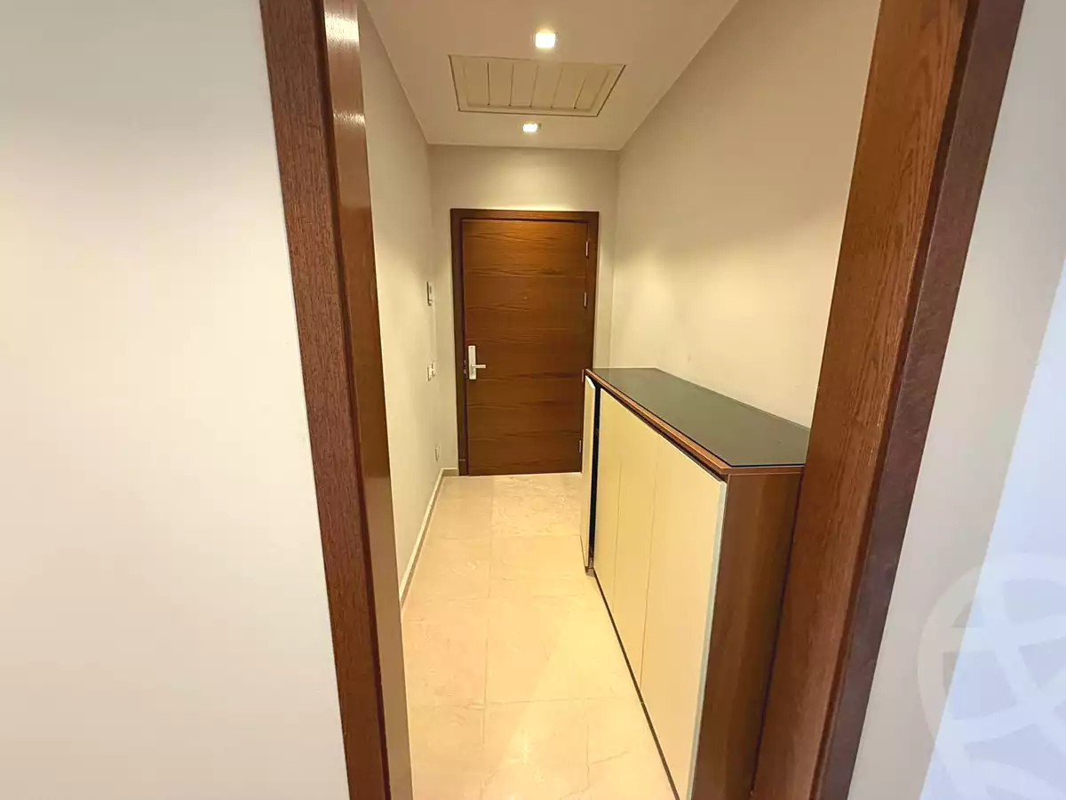 https://aqarmap.com.eg/ar/listing/7298237-for-rent-cairo-6th-of-october-compounds-aeon