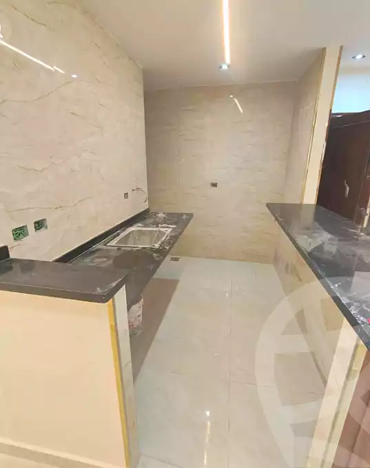 https://aqarmap.com.eg/ar/listing/7298265-for-sale-alexandria-sydy-bshr-sydy-bshr-bhry-street-17