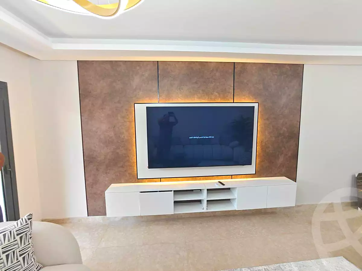 https://aqarmap.com.eg/ar/listing/7298304-for-rent-cairo-el-sheikh-zayed-city-compounds-zyd-wr-llttwyr