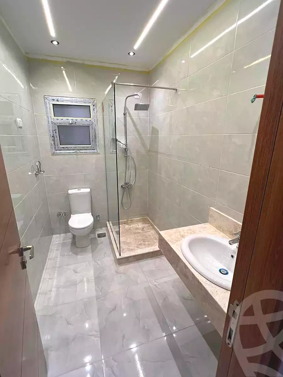 https://aqarmap.com.eg/ar/listing/7298437-for-rent-cairo-new-cairo-compounds-paradise