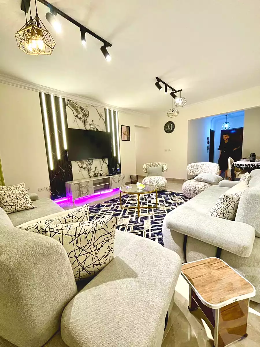 https://aqarmap.com.eg/en/listing/7298546-for-rent-cairo-el-sheikh-zayed-city-mntq-fr-y-bmdyn-lshykh-zyd