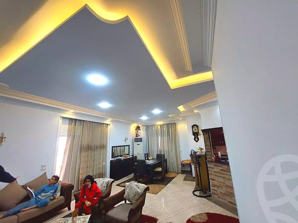 https://aqarmap.com.eg/ar/listing/7299113-for-sale-cairo-new-cairo-first-settlement-neighbourhood-10-el-shaheed-abdul-fattah-ahmed-st