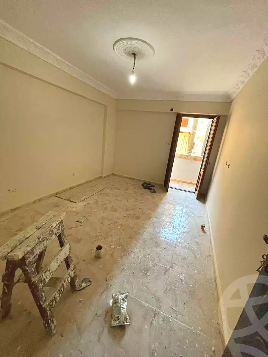 https://aqarmap.com.eg/ar/listing/7299264-for-sale-alexandria-al-agamy-lbytsh-qased-kareem-st