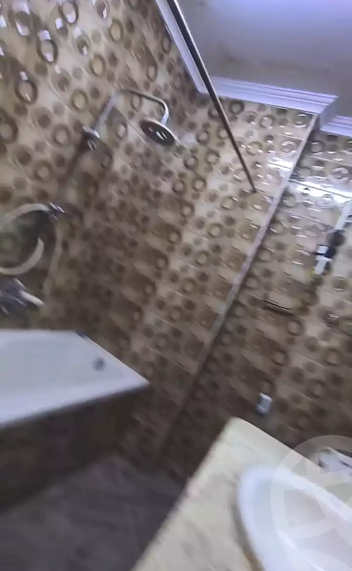 https://aqarmap.com.eg/ar/listing/7299391-for-sale-cairo-elnozha-Streettt-27