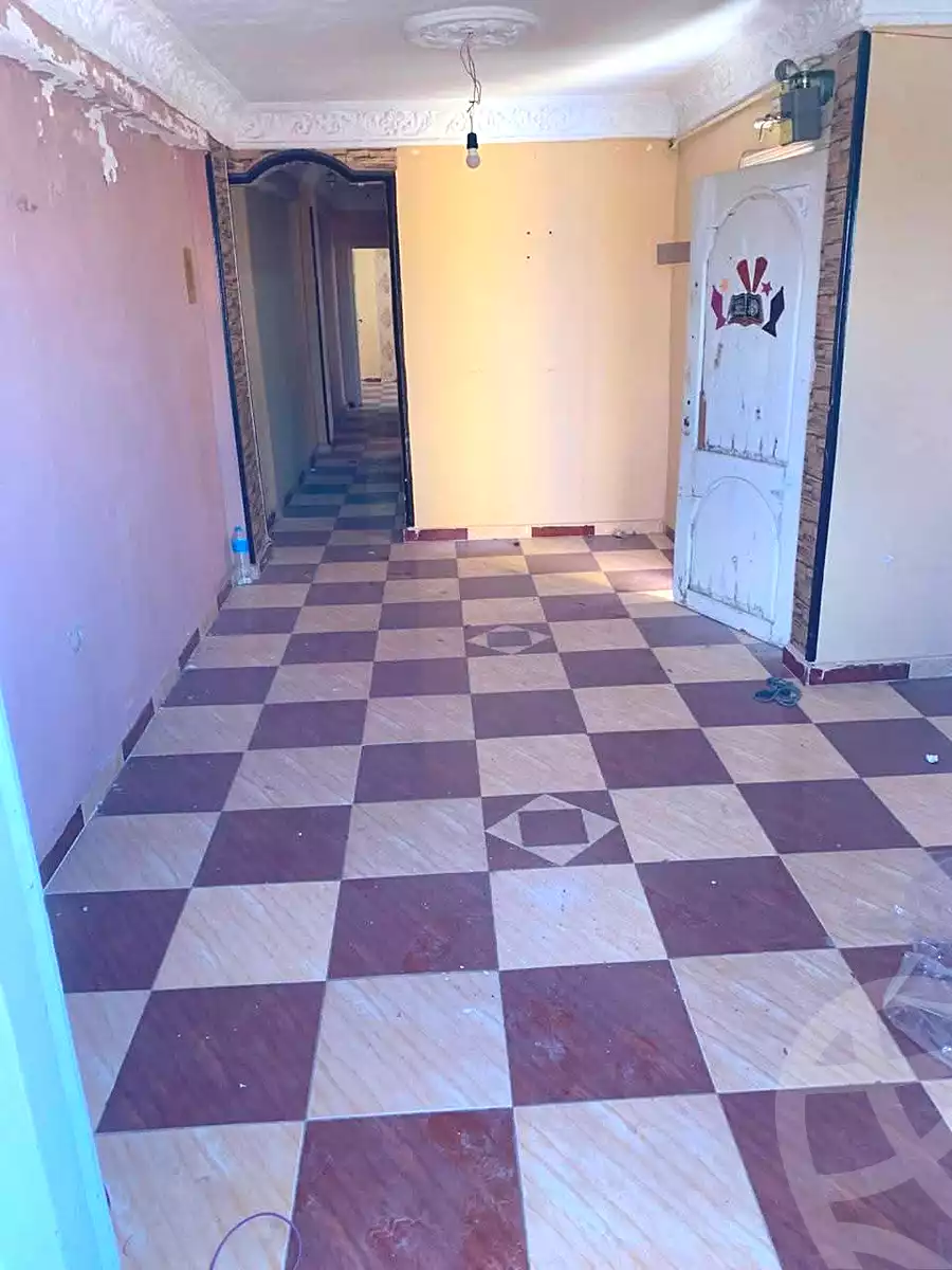 https://aqarmap.com.eg/ar/listing/7299418-for-sale-alexandria-al-agamy-bw-ywsf