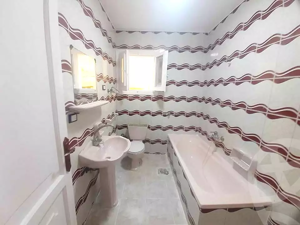 https://aqarmap.com.eg/en/listing/7299446-for-sale-alexandria-al-agamy-shataa-el-nakheel