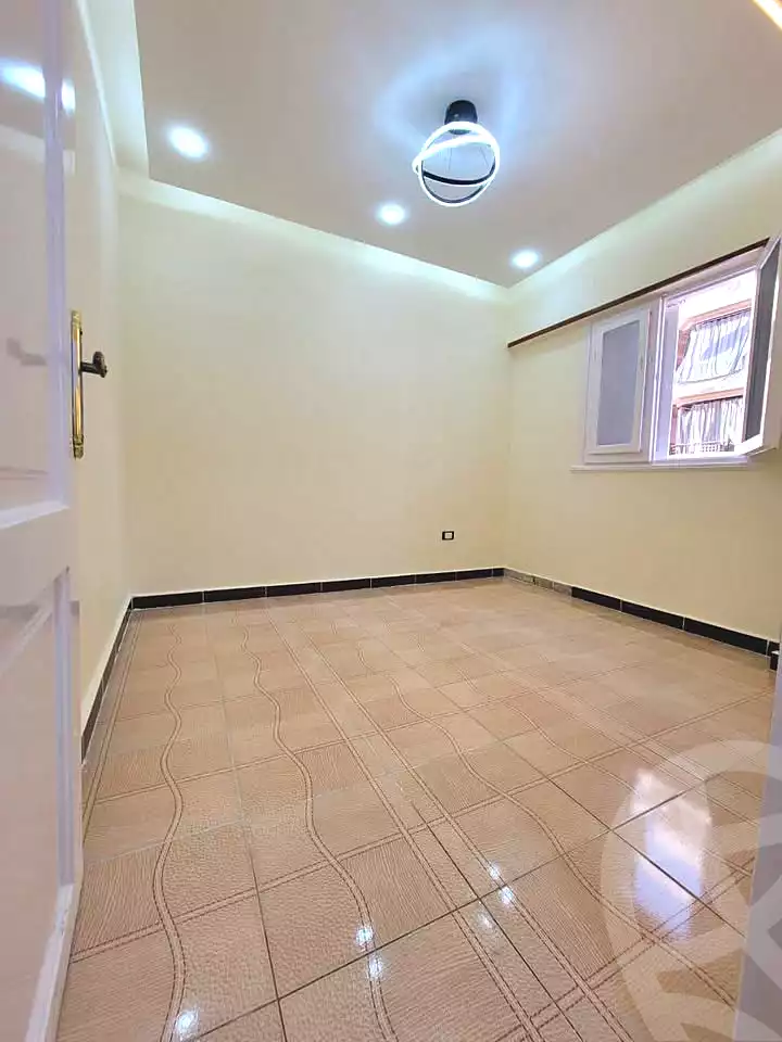 https://aqarmap.com.eg/en/listing/7299449-for-sale-alexandria-al-agamy-shataa-el-nakheel
