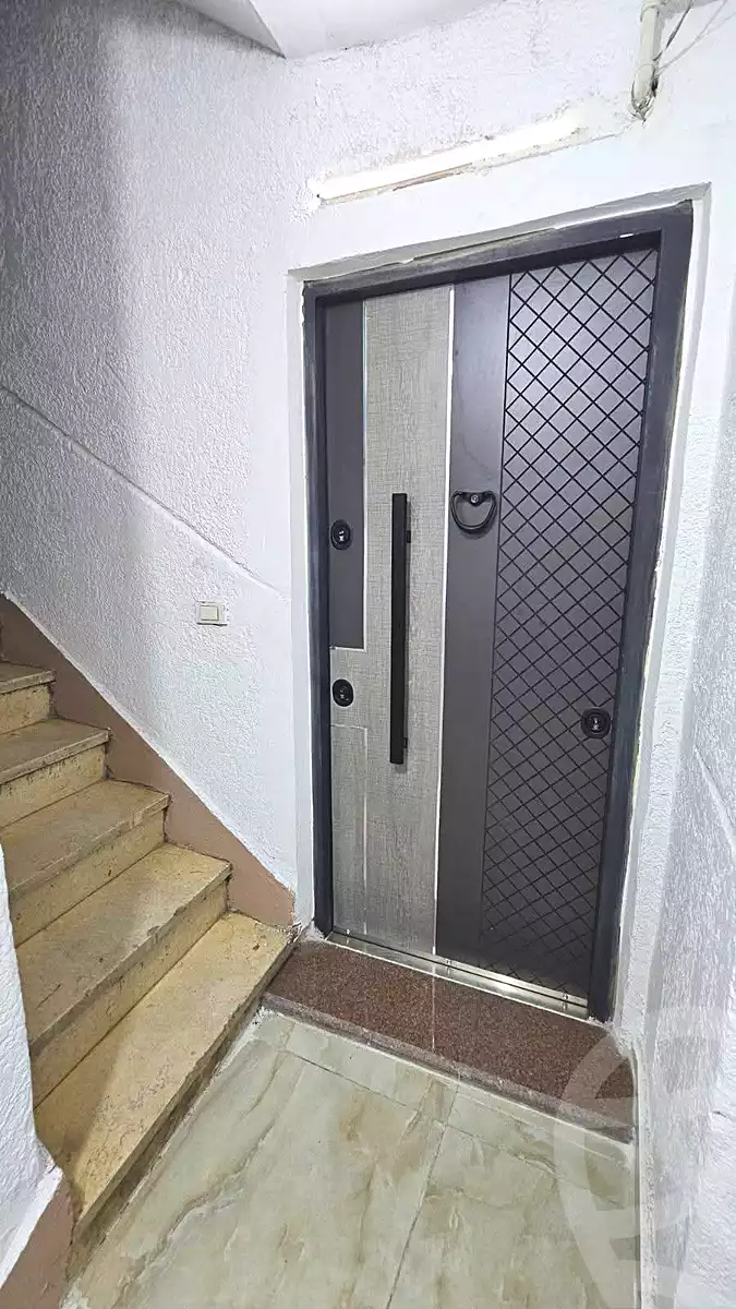 https://aqarmap.com.eg/ar/listing/7299482-for-sale-alexandria-moharram-bey