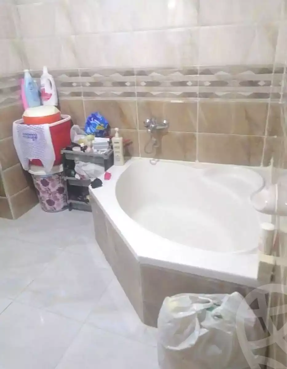 https://aqarmap.com.eg/en/listing/7299495-for-sale-cairo-helwan-helwan-el-sharkeya-khesro-basha-st