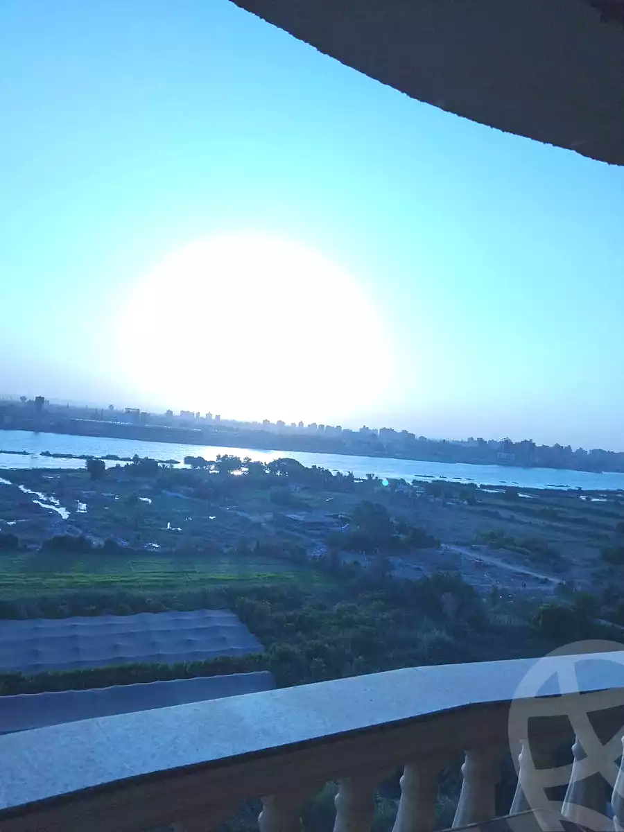 https://aqarmap.com.eg/en/listing/7299556-for-sale-cairo-helwan-hadayek-helwan-nile-corniche-st