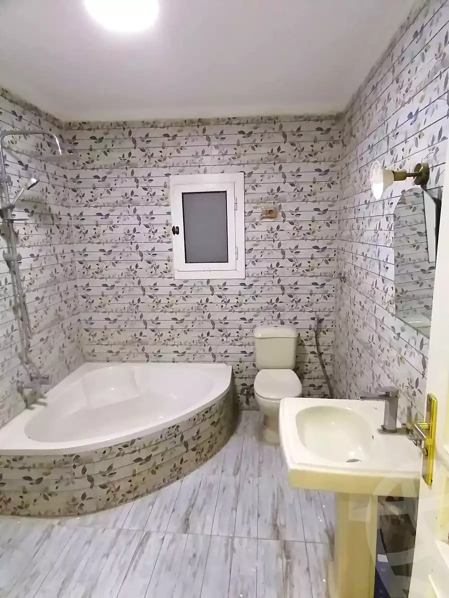 https://aqarmap.com.eg/en/listing/7299597-for-rent-cairo-helwan-hadayek-helwan-nile-corniche-st