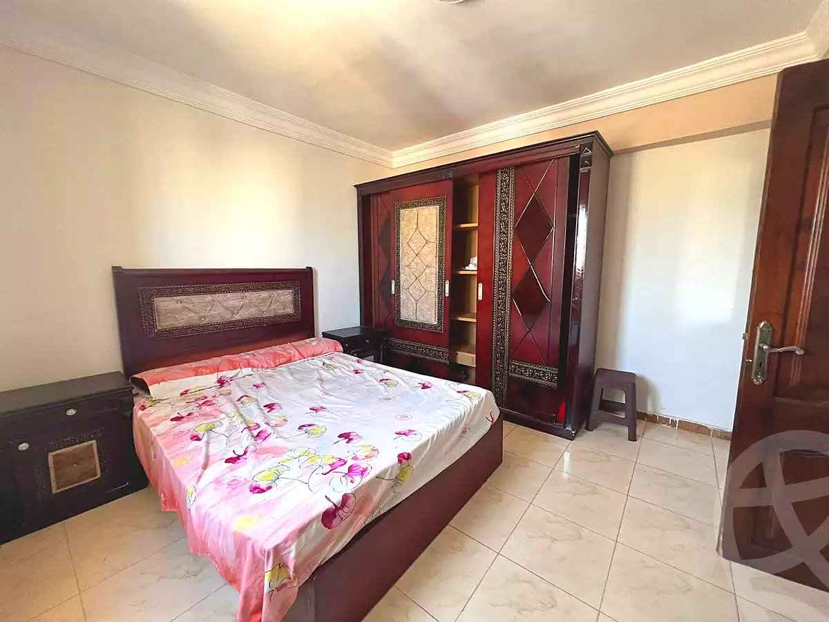 https://aqarmap.com.eg/ar/listing/7299607-for-sale-alexandria-sydy-bshr-sydy-bshr-bhry-shr-khld-bn-lwlyd