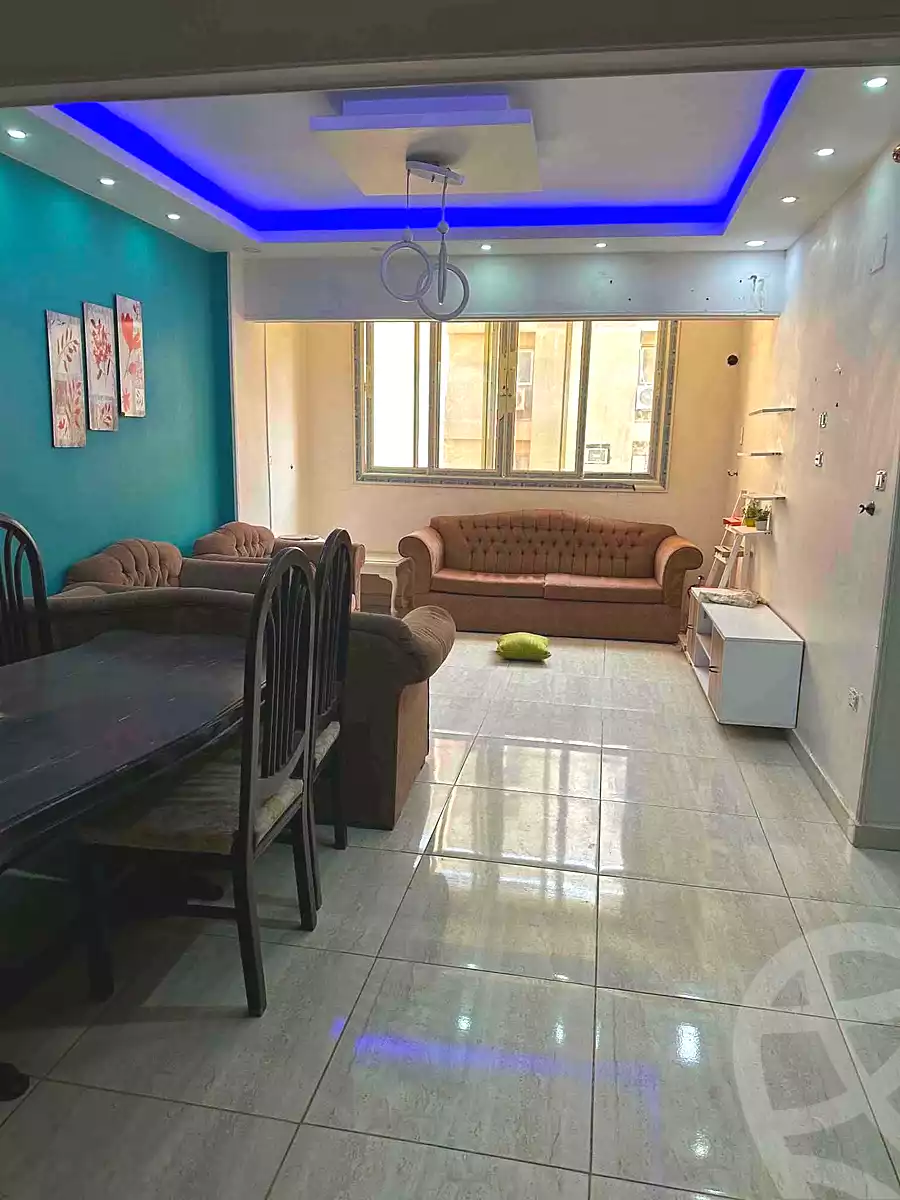 https://aqarmap.com.eg/en/listing/7299671-for-sale-cairo-helwan-mnshy-yn-hlwn-rael-st