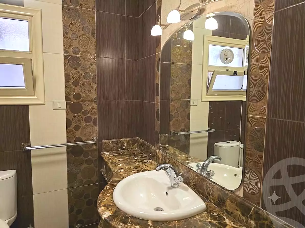 https://aqarmap.com.eg/en/listing/7299927-for-sale-cairo-new-cairo-el-narges-el-narges-2-pilot-halawany-st