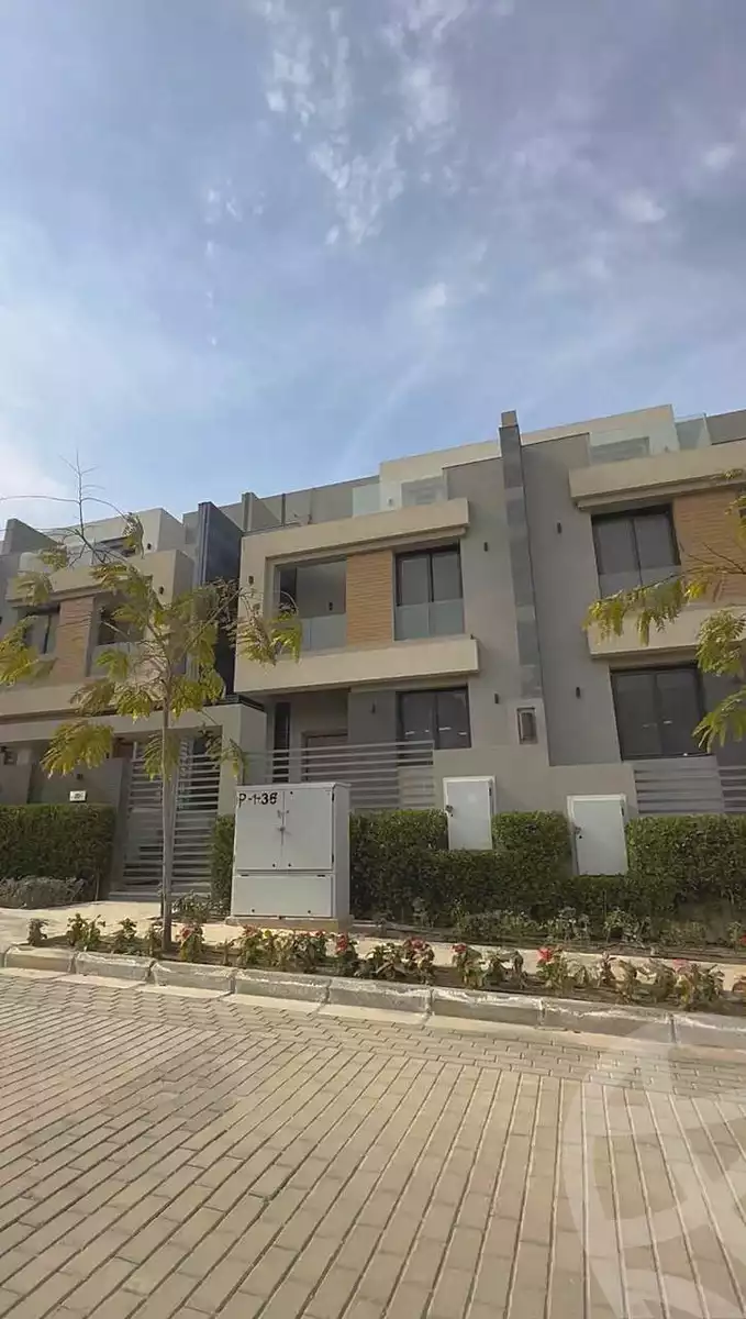 https://aqarmap.com.eg/ar/listing/7300135-for-sale-cairo-new-administrative-capital-r4-la-vista-city