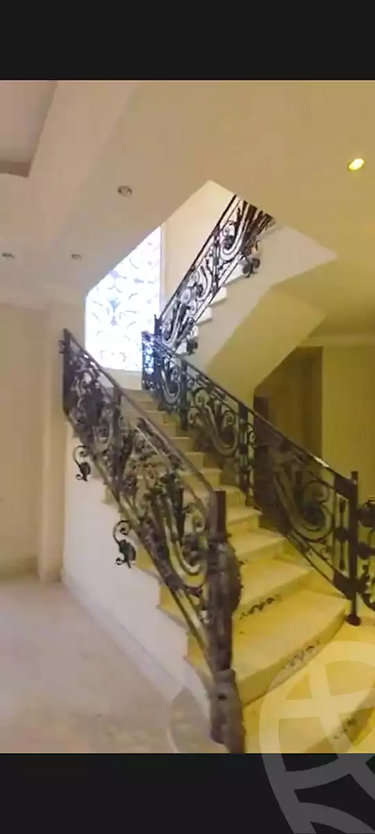 https://aqarmap.com.eg/en/listing/7300548-for-sale-cairo-new-cairo-south-investors-zizinia-st