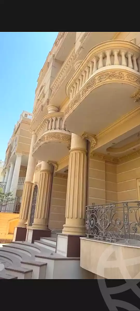 https://aqarmap.com.eg/en/listing/7300548-for-sale-cairo-new-cairo-south-investors-zizinia-st