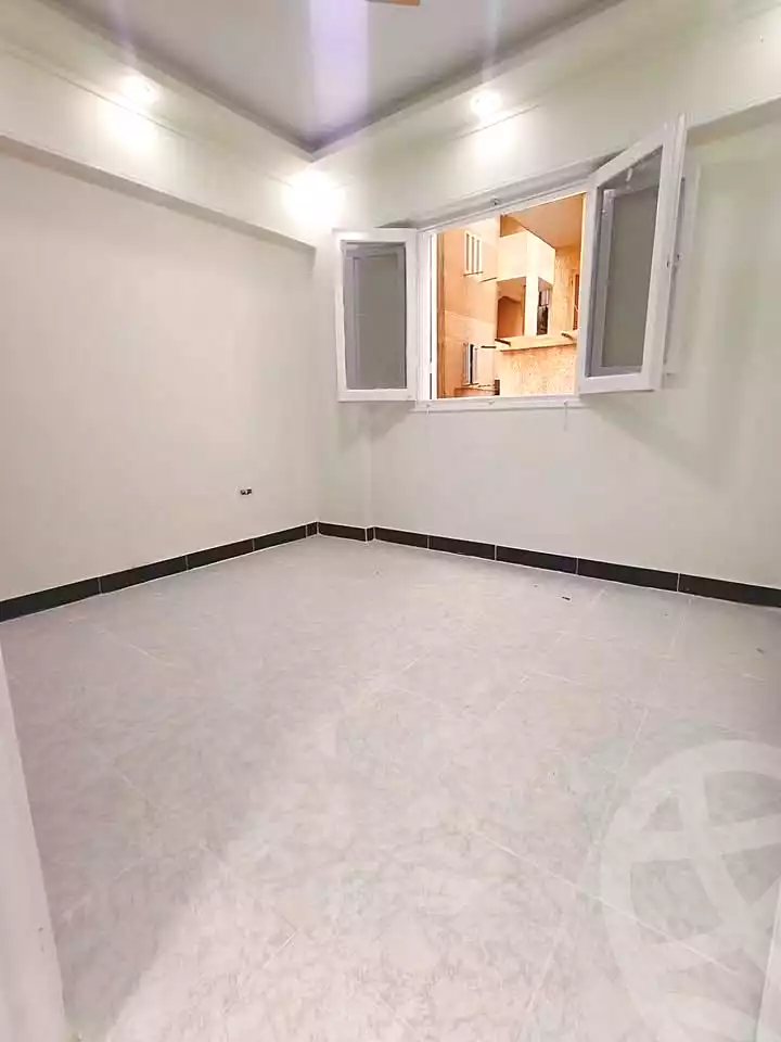 https://aqarmap.com.eg/en/listing/7301153-for-sale-alexandria-al-agamy-shataa-el-nakheel