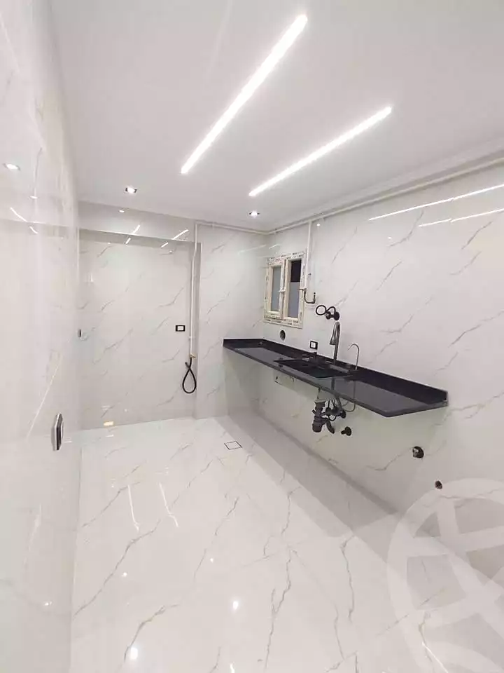 https://aqarmap.com.eg/ar/listing/7301226-for-sale-alexandria-al-agamy-lbytsh-el-reyad-st