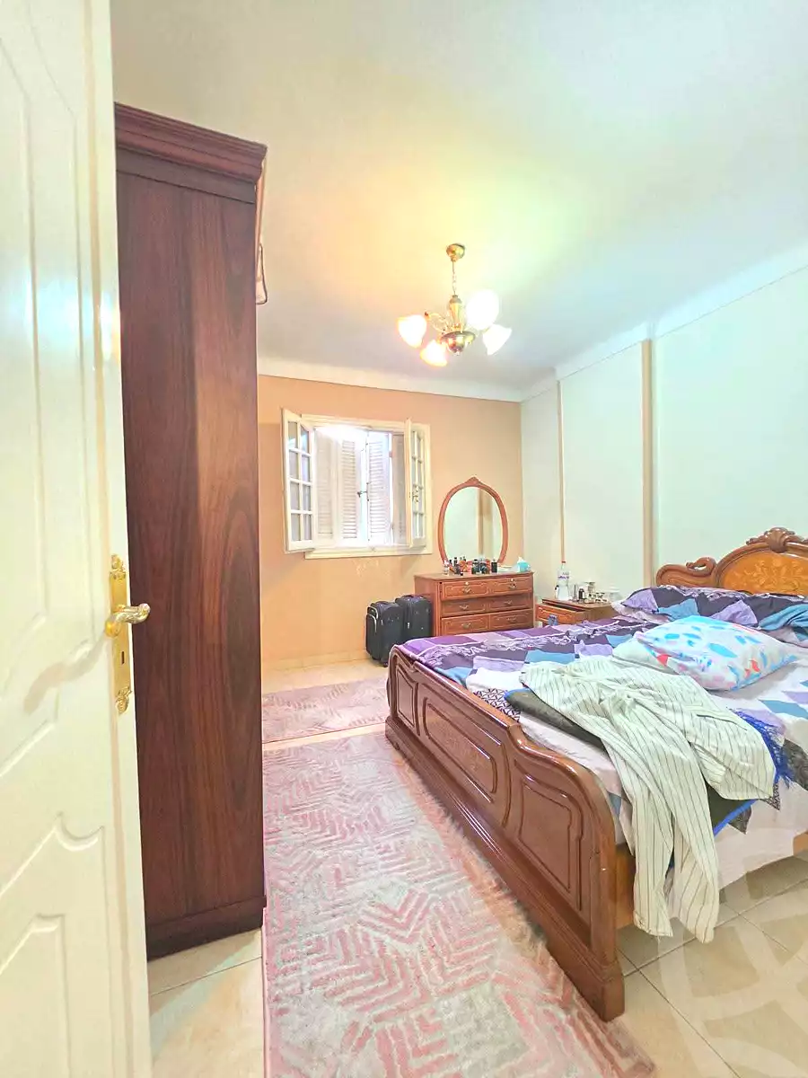 https://aqarmap.com.eg/en/listing/7301785-for-sale-alexandria-sydy-bshr-sydy-bshr-bhry-gamal-abd-el-nasir-st