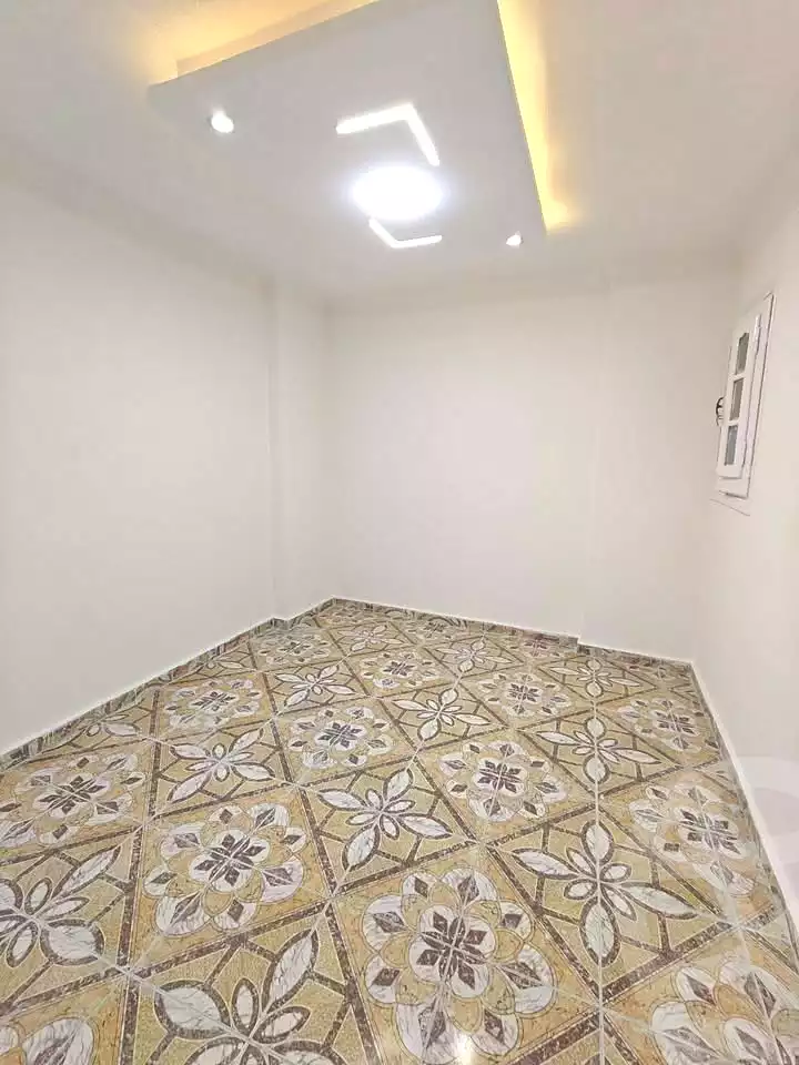 https://aqarmap.com.eg/ar/listing/7301868-for-sale-alexandria-el-asafra-shr-45