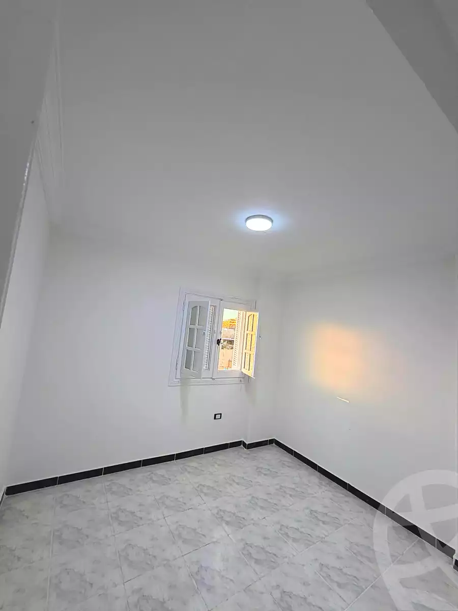 https://aqarmap.com.eg/ar/listing/7301880-for-sale-alexandria-al-agamy-shataa-el-nakheel
