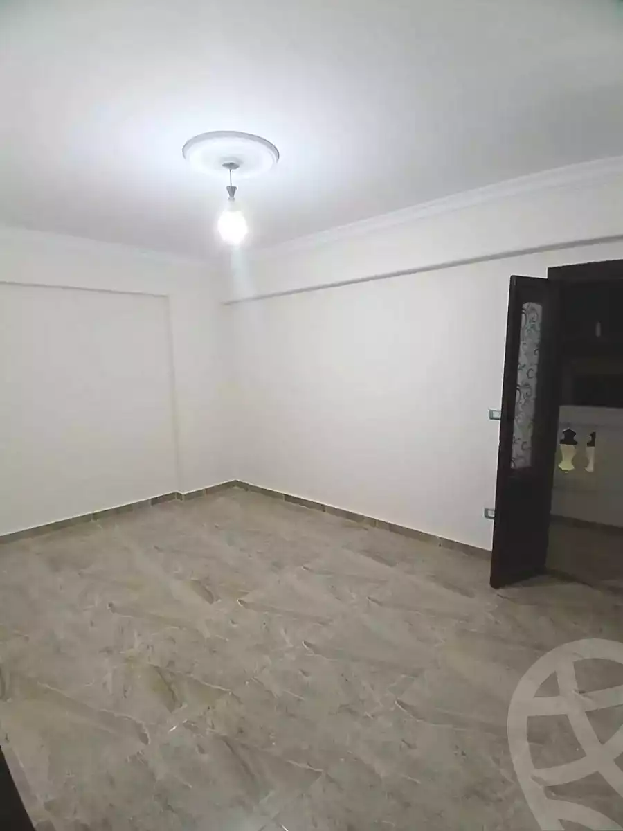 https://aqarmap.com.eg/en/listing/7301951-for-sale-alexandria-lsywf-el-falki