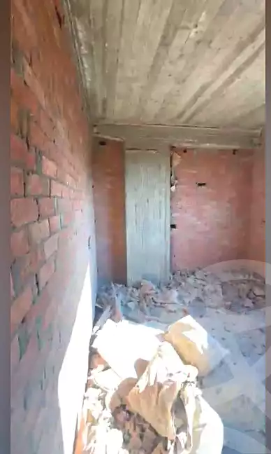 https://aqarmap.com.eg/en/listing/7302003-for-sale-cairo-helwan-hadayek-helwan-el-eshrein-st