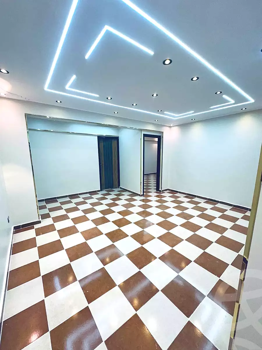 https://aqarmap.com.eg/en/listing/7302233-for-sale-alexandria-lsywf-el-falki