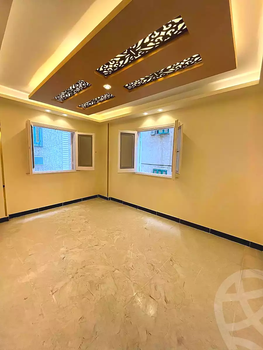 https://aqarmap.com.eg/ar/listing/7302522-for-sale-alexandria-al-agamy-shataa-el-nakheel