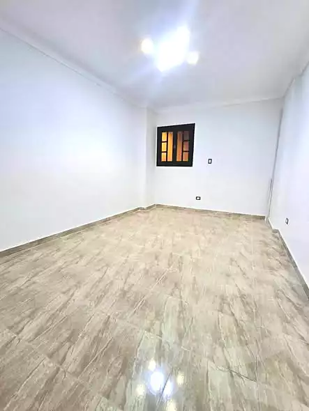 https://aqarmap.com.eg/ar/listing/7302530-for-sale-alexandria-el-asafra-shr-45