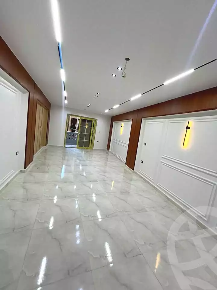 https://aqarmap.com.eg/ar/listing/7302540-for-sale-alexandria-al-agamy-lbytsh-shahr-al-assal-st