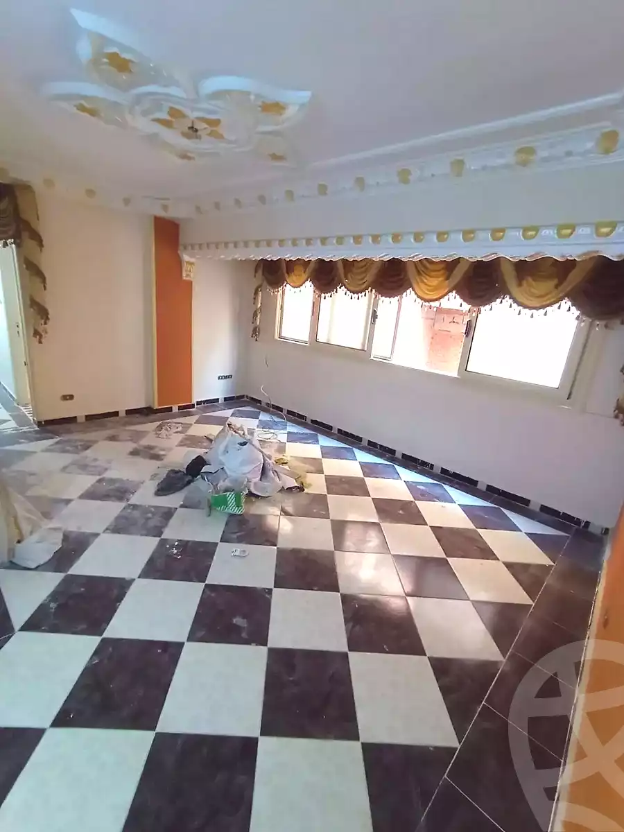 https://aqarmap.com.eg/ar/listing/7302888-for-sale-alexandria-al-agamy-el-hanouvel-abo-el-shawareb-st