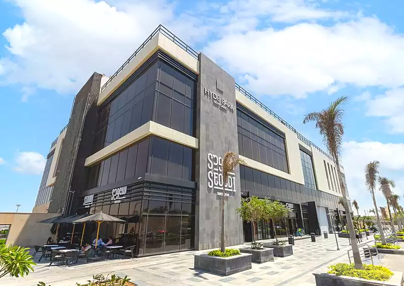 https://aqarmap.com.eg/en/listing/7302766-for-sale-cairo-new-cairo-compounds-hyde-park-business-district