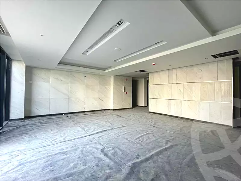 https://aqarmap.com.eg/en/listing/7303181-for-sale-cairo-new-cairo-compounds-hyde-park-business-district