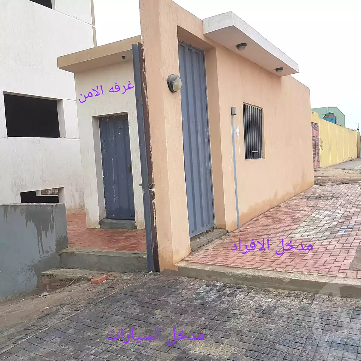 https://aqarmap.com.eg/ar/listing/7303649-for-sale-cairo-6th-of-october-el-mantqa-el-snaaaya-industrial-zone-3