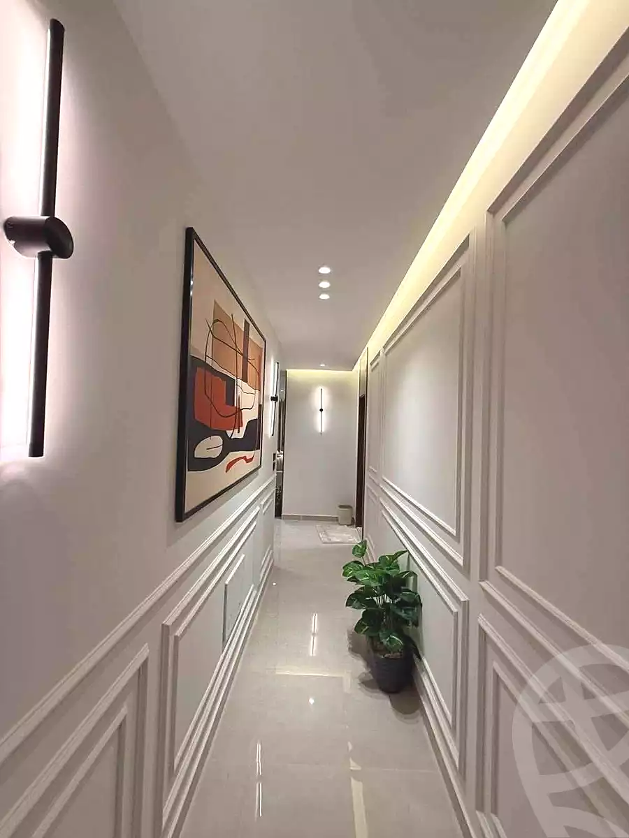https://aqarmap.com.eg/ar/listing/7303758-for-sale-cairo-new-cairo-compounds-mountain-view-1