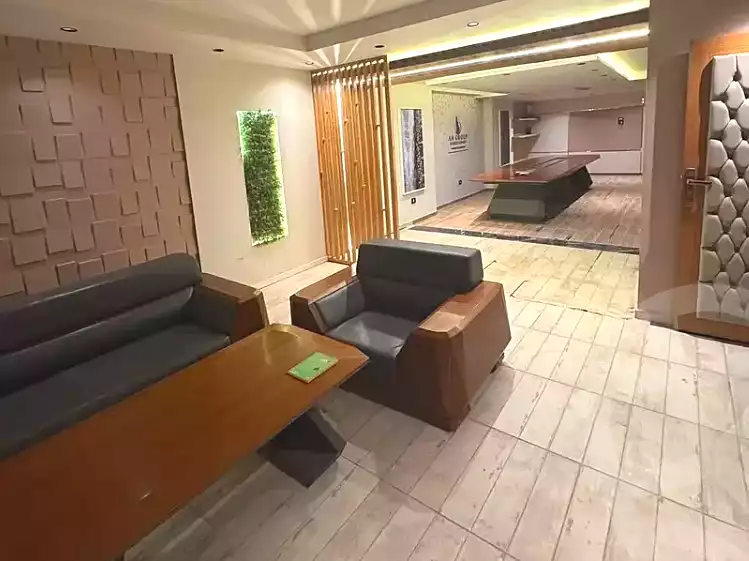 https://aqarmap.com.eg/ar/listing/7304003-for-sale-monufia-shibin-el-kom-shr-ljl-lbhry