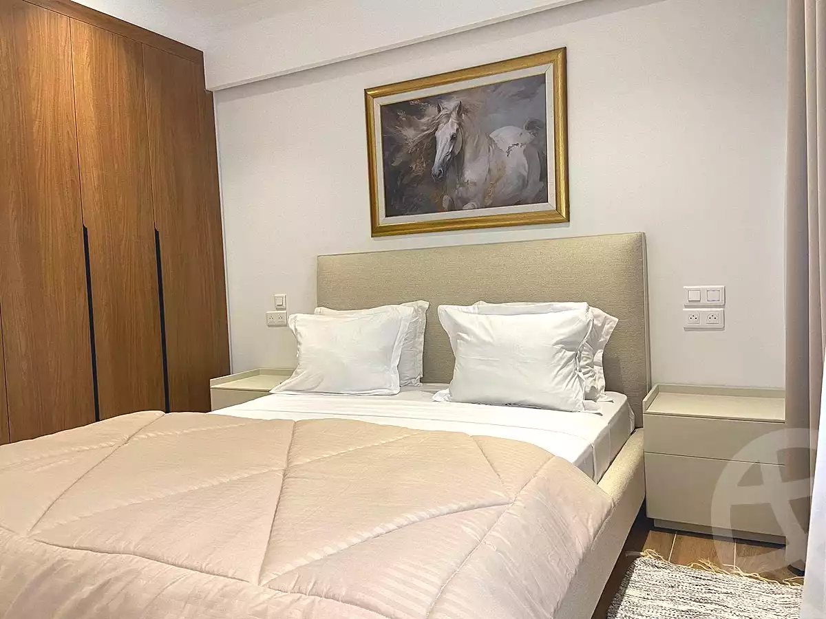 https://aqarmap.com.eg/ar/listing/7304010-for-sale-cairo-new-cairo-compounds-mountain-view1-1-compound