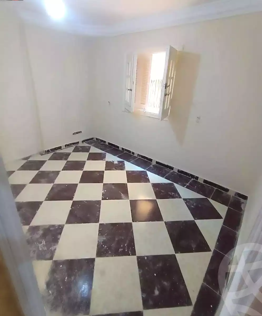 https://aqarmap.com.eg/ar/listing/7304072-for-sale-alexandria-al-agamy-el-hanouvel-abo-el-shawareb-st