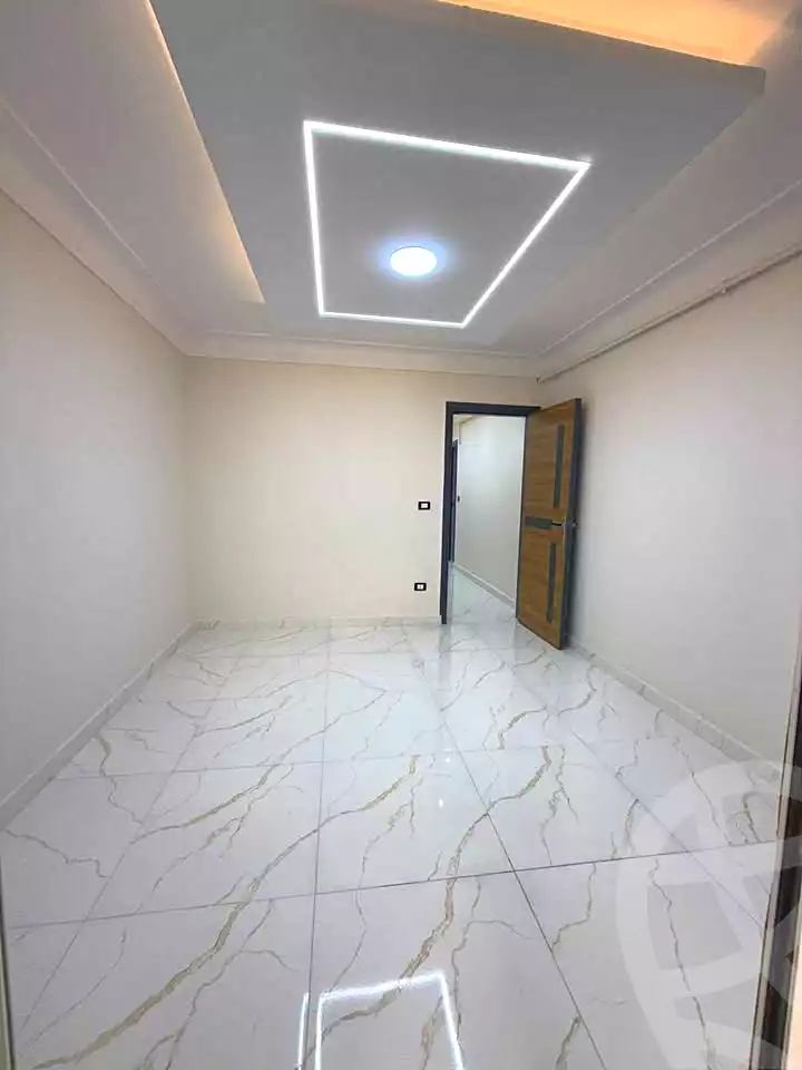 https://aqarmap.com.eg/ar/listing/7304136-for-sale-alexandria-el-asafra-shr-45