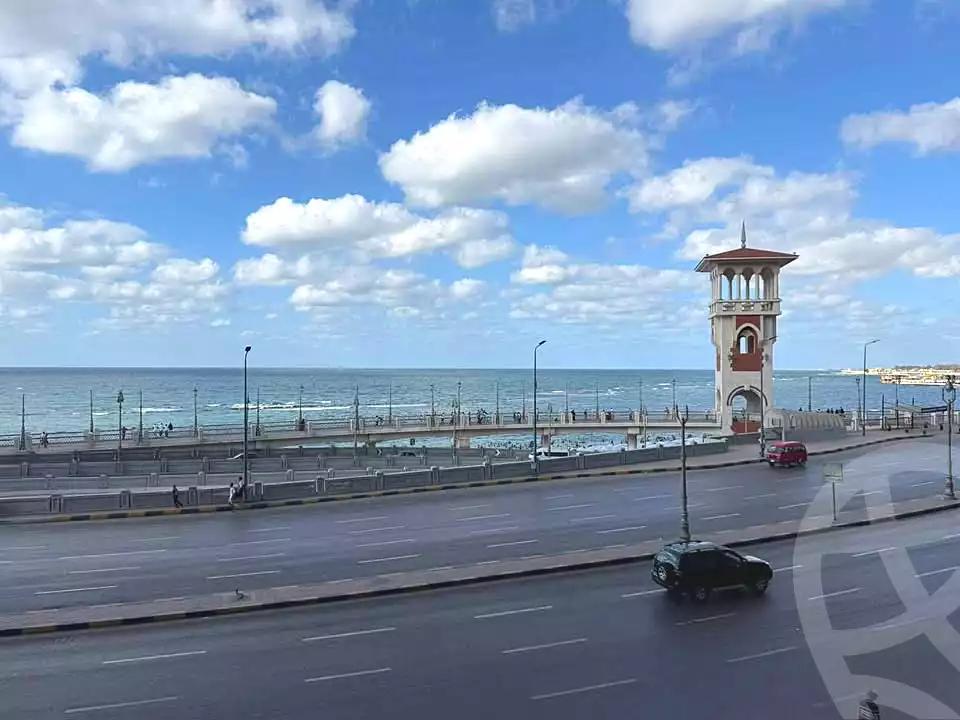 https://aqarmap.com.eg/ar/listing/7304136-for-sale-alexandria-el-asafra-shr-45