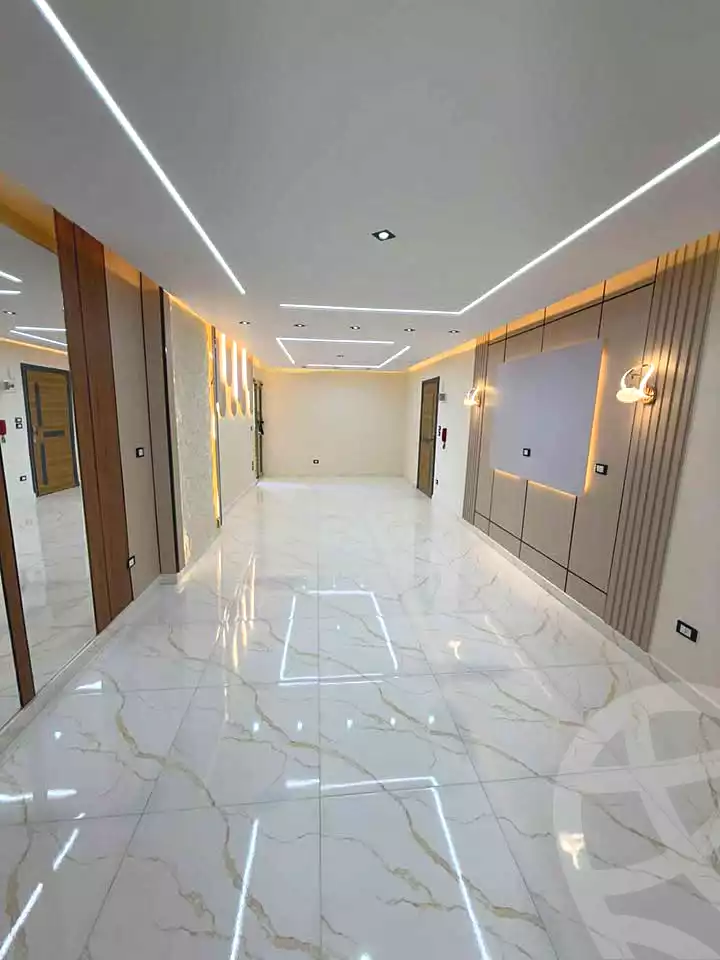 https://aqarmap.com.eg/ar/listing/7304136-for-sale-alexandria-el-asafra-shr-45