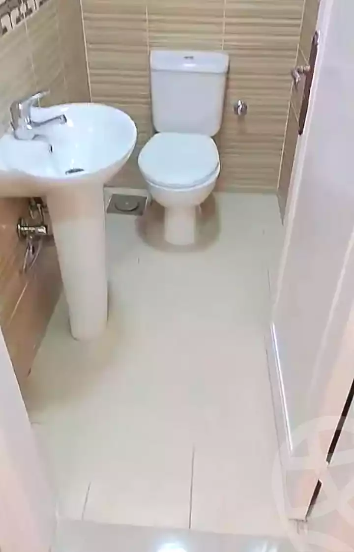 https://aqarmap.com.eg/en/listing/7304144-for-sale-alexandria-sydy-bshr-sydy-bshr-bhry-shr-mhmwd-l-yswy