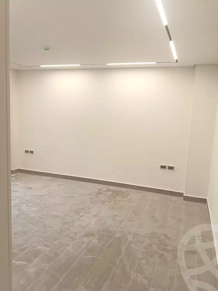 https://aqarmap.com.eg/en/listing/7304159-for-rent-cairo-el-maadi-compounds-rayhanah-plaza